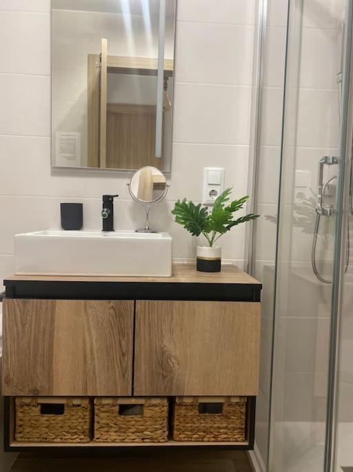 La Okiya De Tati Apartman Zamora Kültér fotó